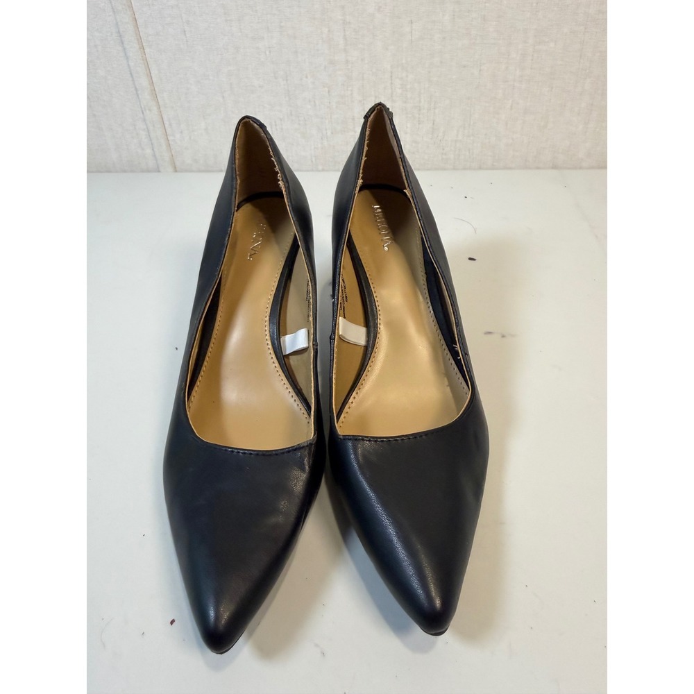 Merona Black Classic Pointed Toe Kitten Heel Pumps – Size 8.5 capsule timeless
